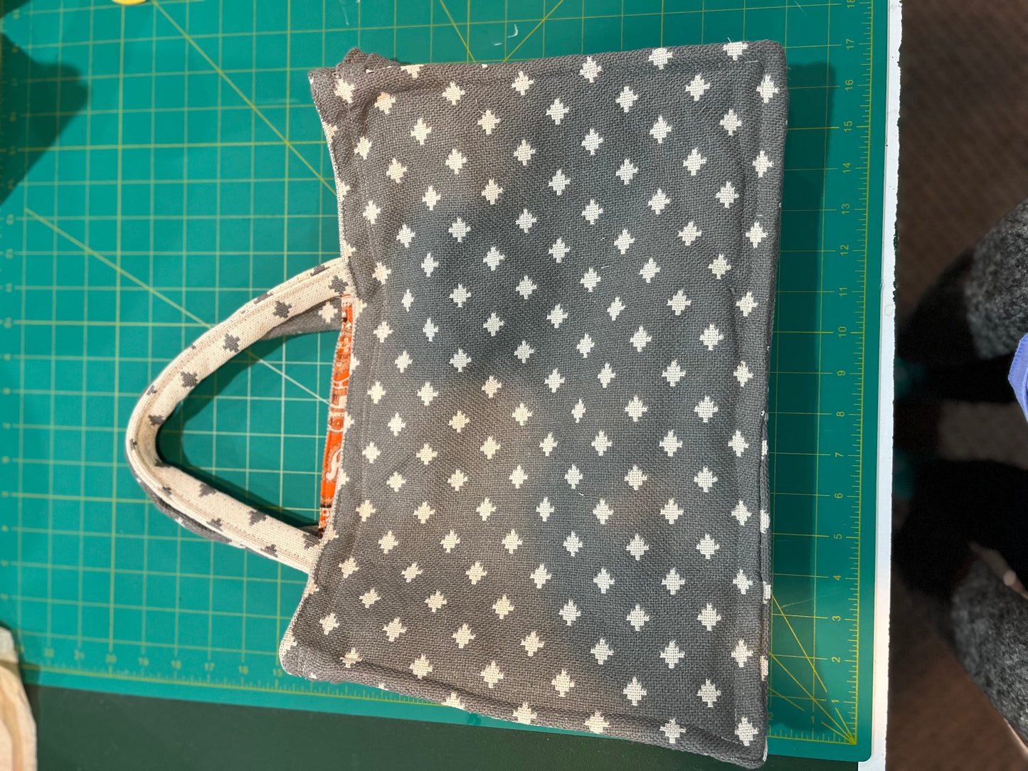 Polka tote