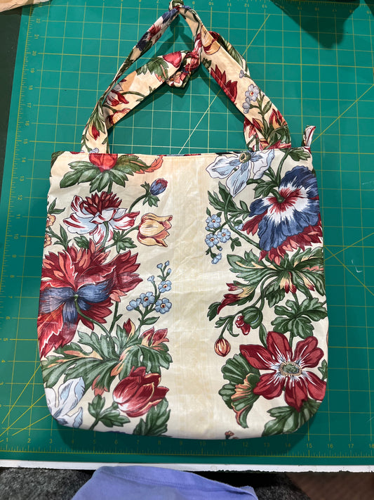 Floral tote