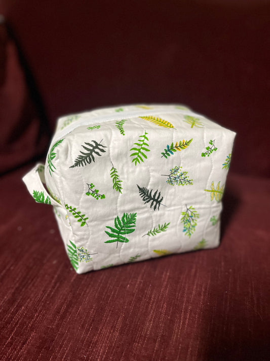 Leaves Box Pouch